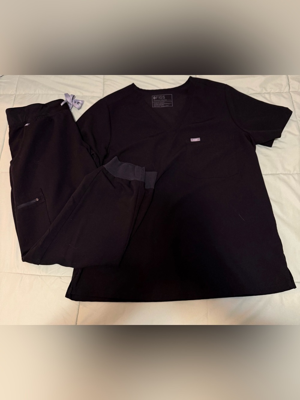 Figs Black V-Neck Scrub Top and Jogger Pants
